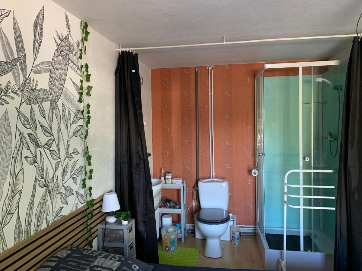 Une Agreable Chambre Independante Rilhac-Rancon ภายนอก รูปภาพ